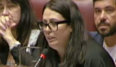 "Fango", la grillina che ha portato Hijazi ribalta i fatti e ci attacca ancora – Il Tempo