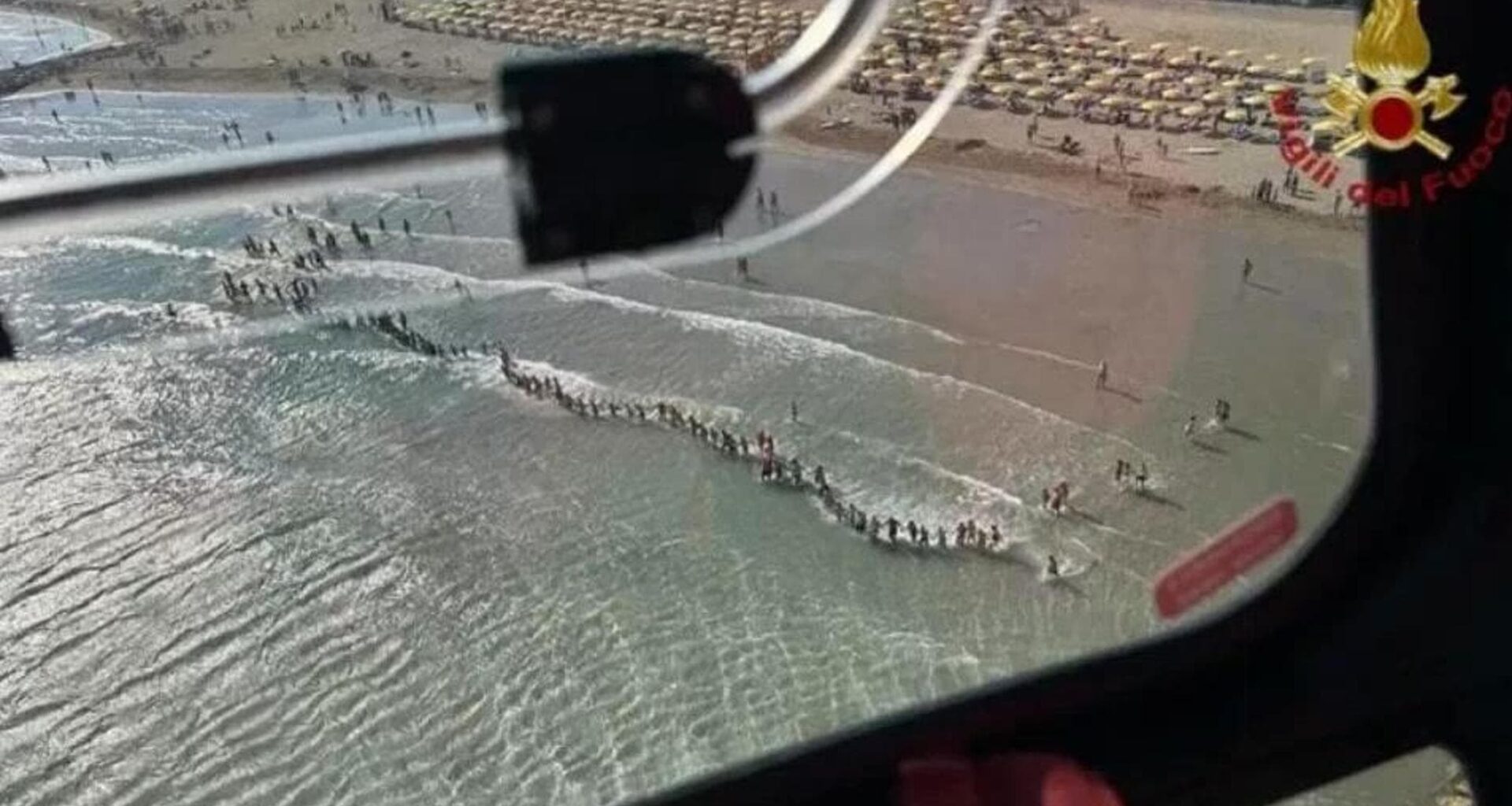Cavallino, ritrovato il corpo del piccolo scomparso sulla spiaggia - la Repubblica