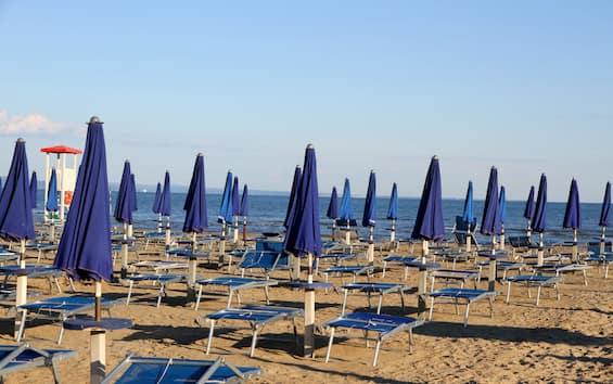 Milano Marittima, ristorante di uno stabilimento balneare vietato ai bambini: polemiche