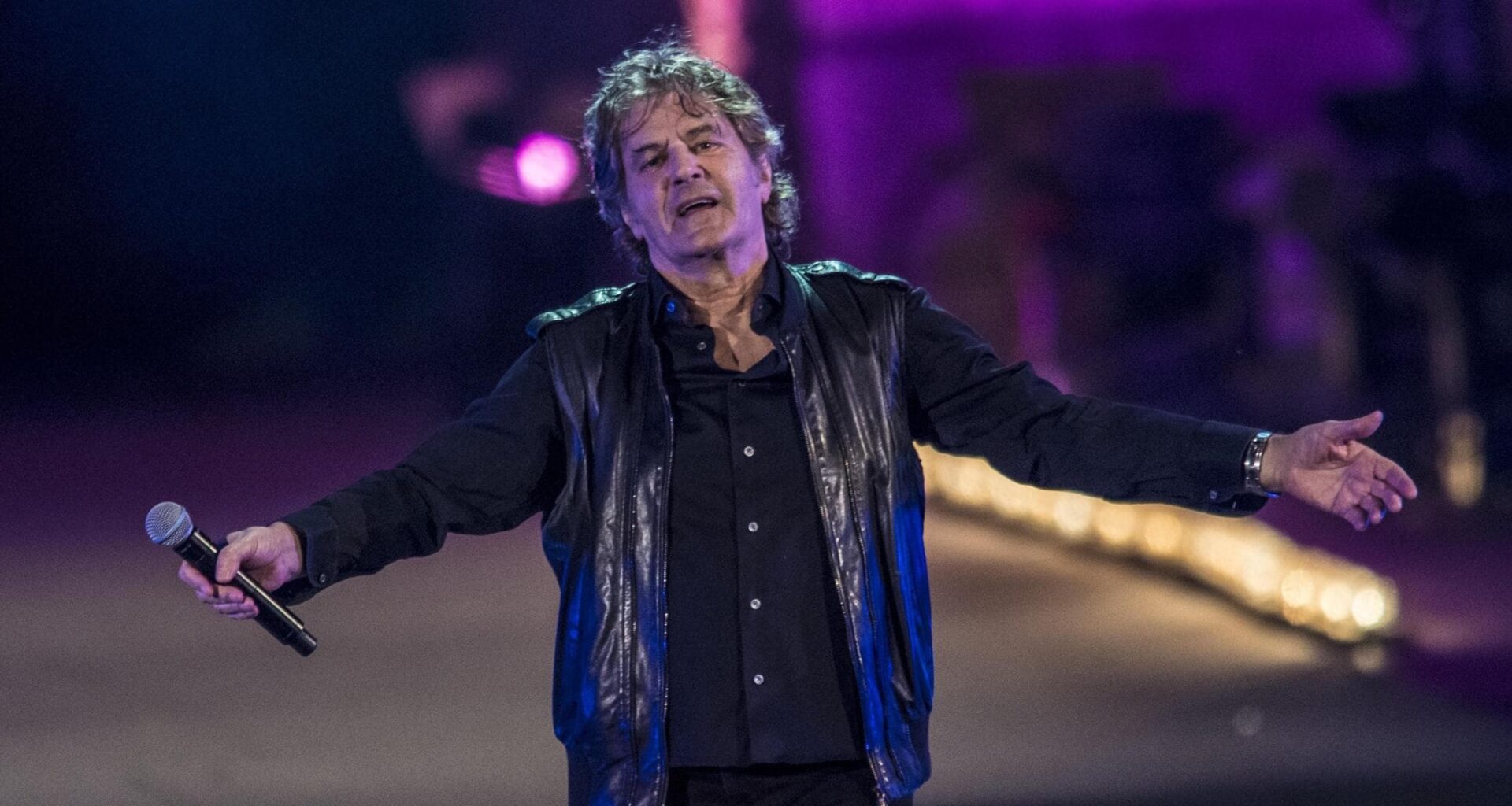 Fausto Leali: “Fu Baudo a scoprirmi. Oggi tutti uguali ma forse un mio erede c’è. Napoli, la musica” - la Repubblica