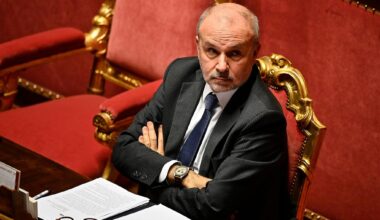Polemiche sui due componenti no-vax, Schillaci revoca la commissione vaccini - la Repubblica