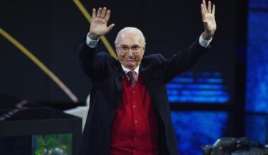 Pippo Baudo, le reazioni e le news in diretta