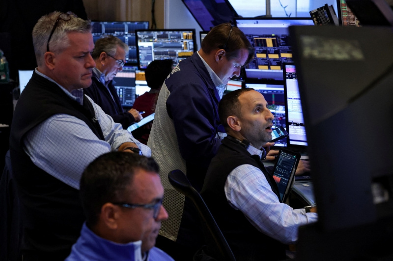 Borsa Usa in calo, dati inflazione alimentano timori su dazi