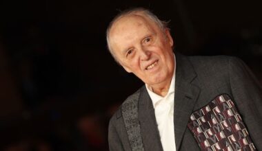 Dario Argento ricoverato a Ischia per una crisi respiratoria I Sky Tg24