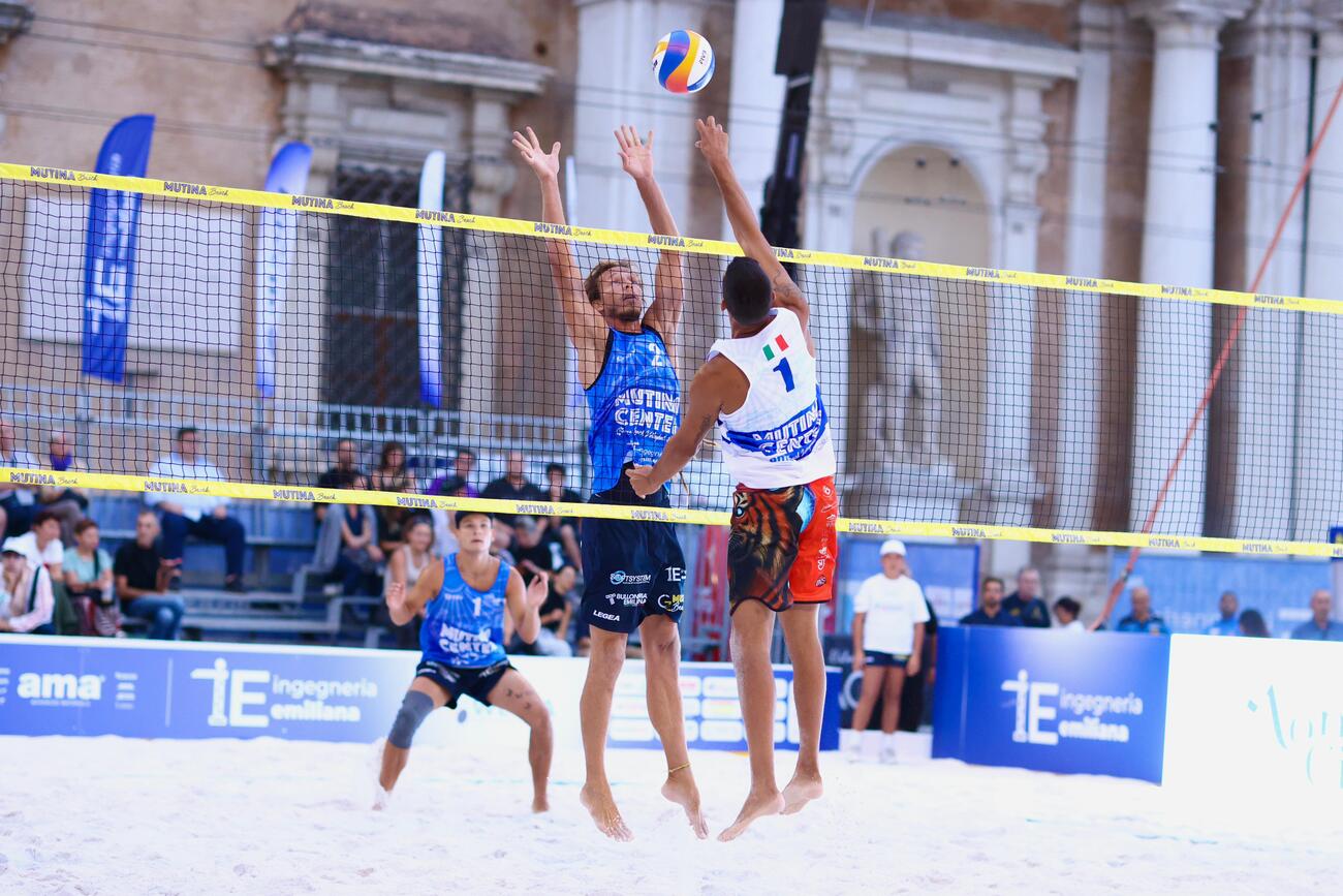 Beach volley a Modena: al via il torneo Wevza ‘Mutina Center Beach Volleyball Event’
