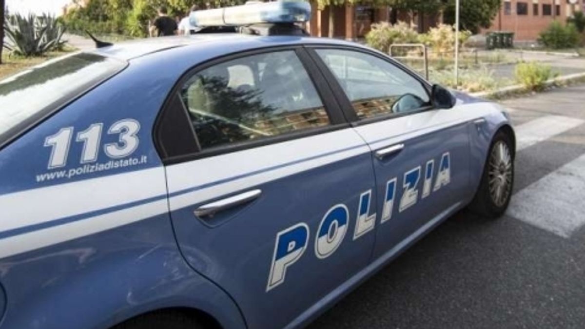 "Si è infuriato perché la carta non funzionava"