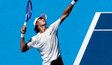Nardi rimonta Shapovalov e vola al terzo turno