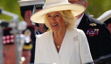 Camilla, un beauty secret della regina “copiato” a Kate Middleton