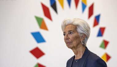 "Economia dell'area euro in frenata con i dazi Usa"