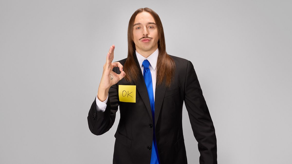 Tommy Cash torna con "Ok", singolo interamente in italiano