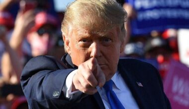 18.10 TRUMP MILITARIZZA WASHINGTON