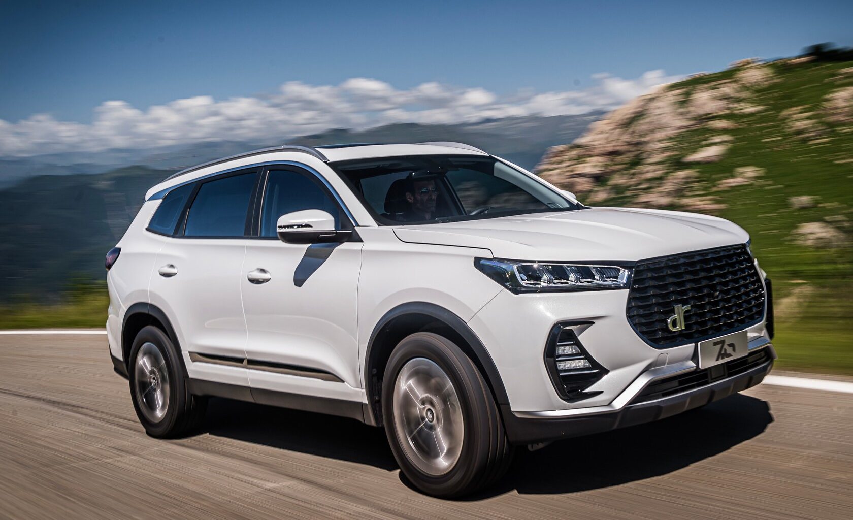 DR Automobiles, svolta produttiva: accordo per rilevare una fabbrica ad Anagni