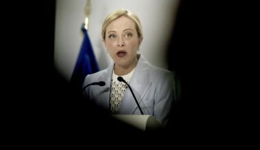 Vertice Trump-Putin, Meloni: “Serve garanzia di intervento Usa e Ue se Kiev attaccata di nuovo” - la Repubblica