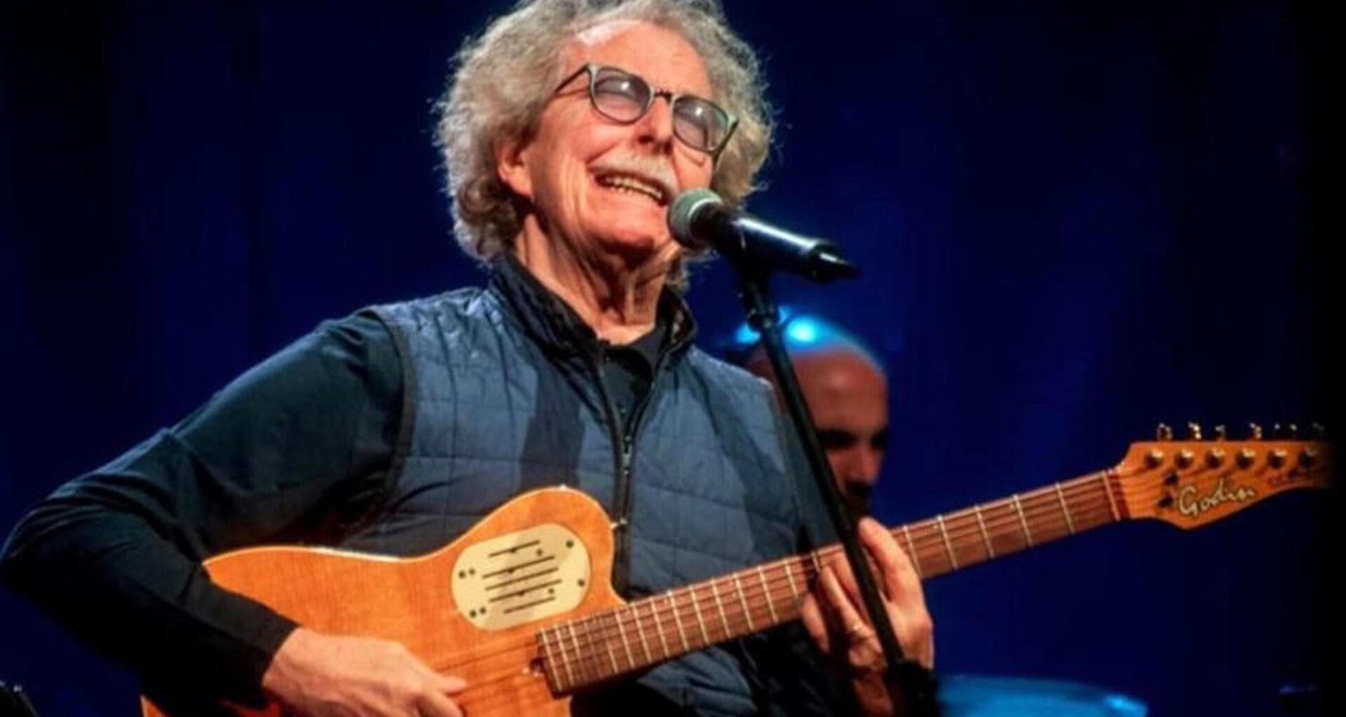 Fabio Concato annuncia di avere un tumore, i messaggi di amici e colleghi