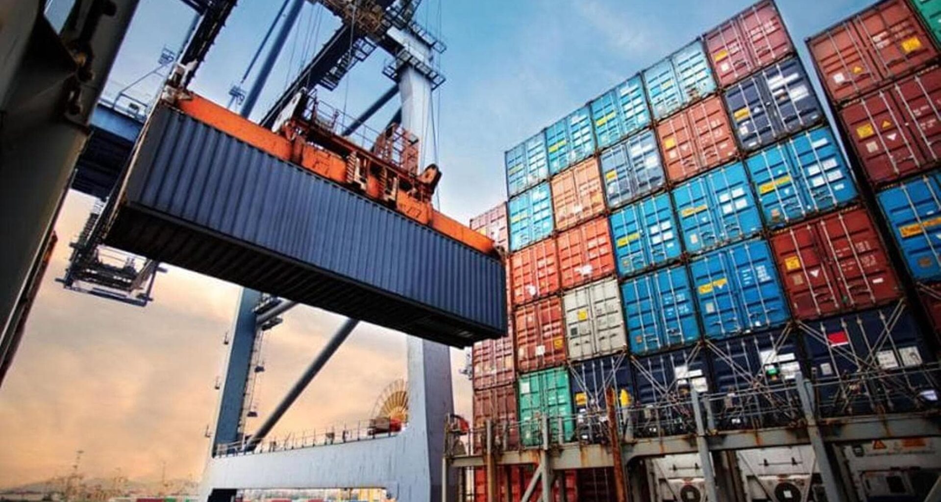 Crolla l’export europeo verso Usa (-10,3%) e Cina, i dazi riducono a 7 miliardi il surplus Ue - la Repubblica