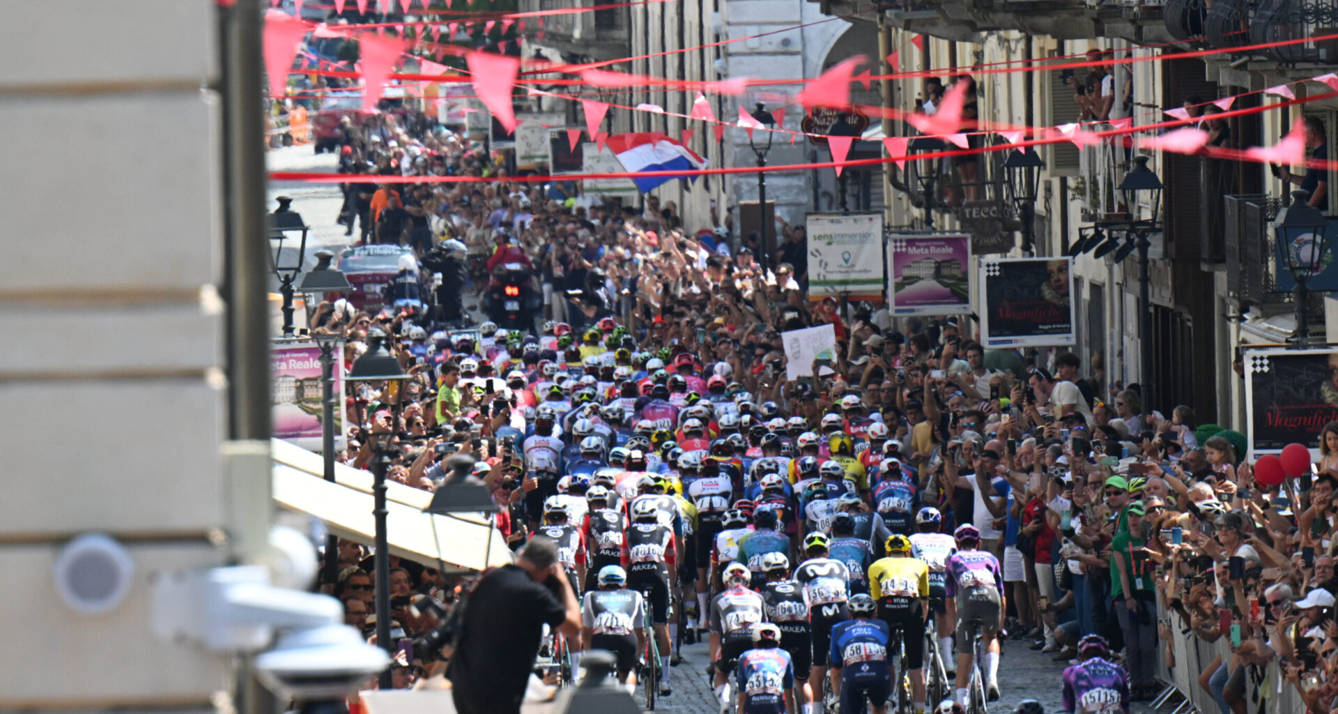Vuelta a España 2025, tutti i ritiri