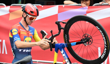 Vuelta a España 2025, Giulio Ciccone fa coraggio a Mads Pedersen dopo il secondo posto: "Non c'è bisogno che si scusi, lui è un campione ed è bello lavorare per lui"