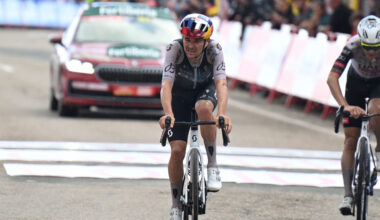Vuelta a España 2025, ottima prova di Tom Pidcock: "Almeida mi urlava di tirare ma riuscivo a malapena a stargli dietro, è un trattore"