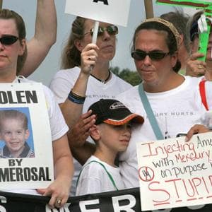Kennedy boccia il timerosal nei vaccini, ma non ci sono prove che causi l’autismo