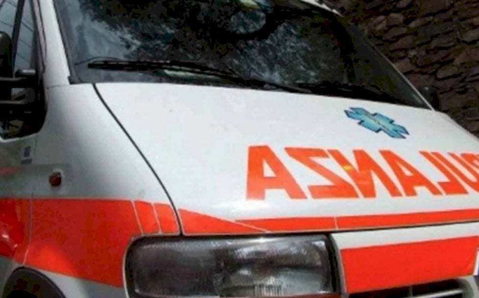 Auto contro camion a Verzuolo, morto un trentaduenne