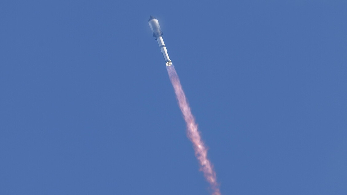 Concluso con successo il decimo test di Starship - Ultima ora
