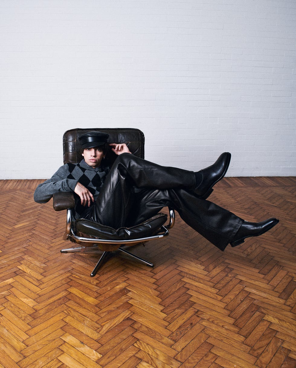 tommaso venturi, riccardo lardinelli e angelo randazzo look gucci, occhiali da sole ray ban