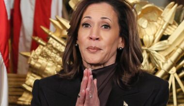 Stati Uniti, la vendetta di Trump: tolta la scorta a Kamala Harris - la Repubblica