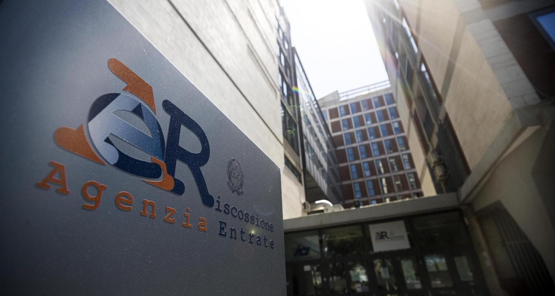 Flop lotta evasione. Corte dei Conti: “Riscosso solo il 3% delle cartelle”, c’entra la rottamazione - la Repubblica