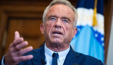 Uno studio promuove i vaccini. E Kennedy chiede alla rivista di ritirarlo