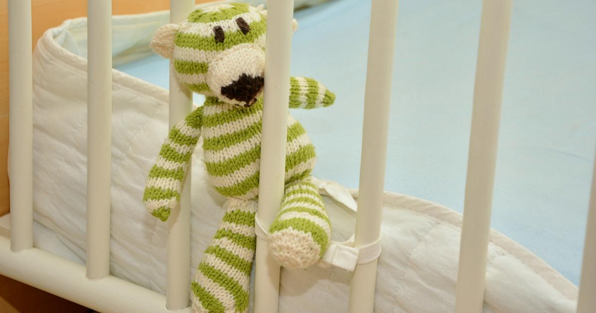 Danimarca, polemica per la bimba tolta alla madre Inuit dopo un test