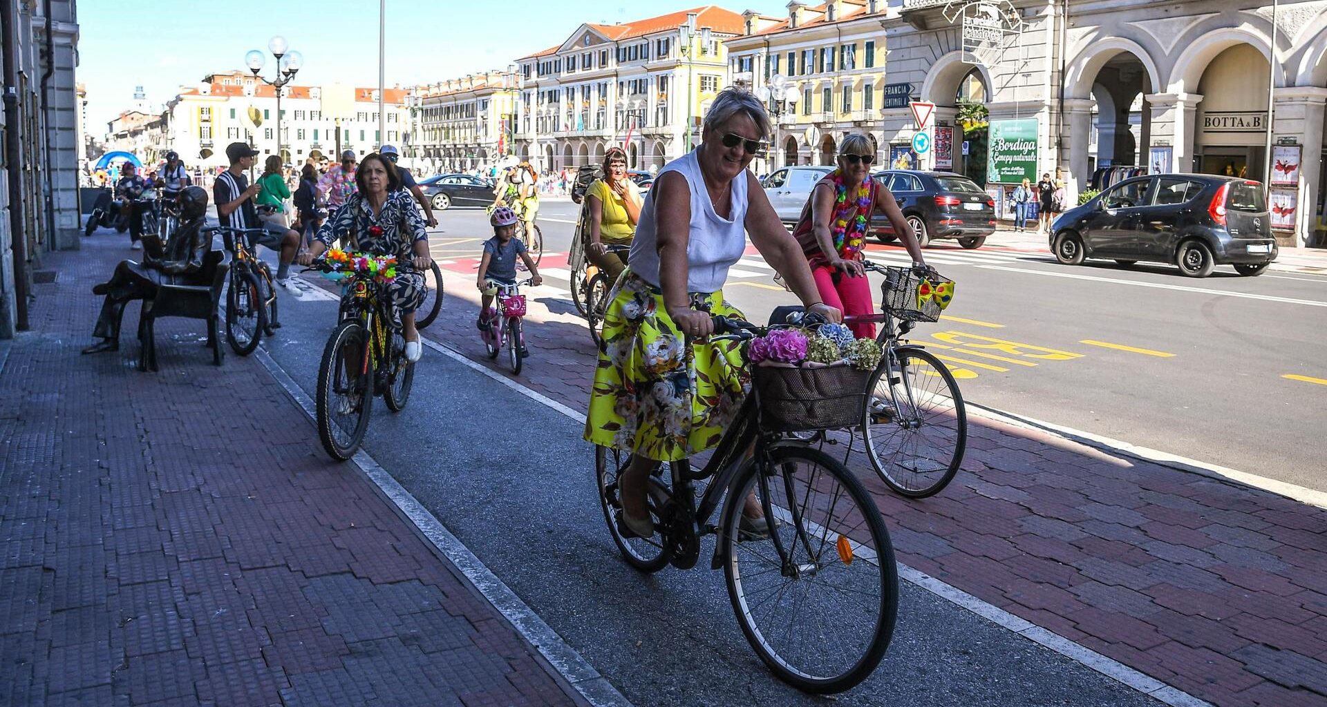 Quando la bicicletta è una “scelta”. A Cuneo l’attesa del Bike Festival si intreccia con la Vuelta