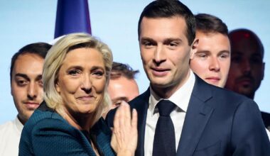 Francia, il governo Bayrou verso la sfiducia