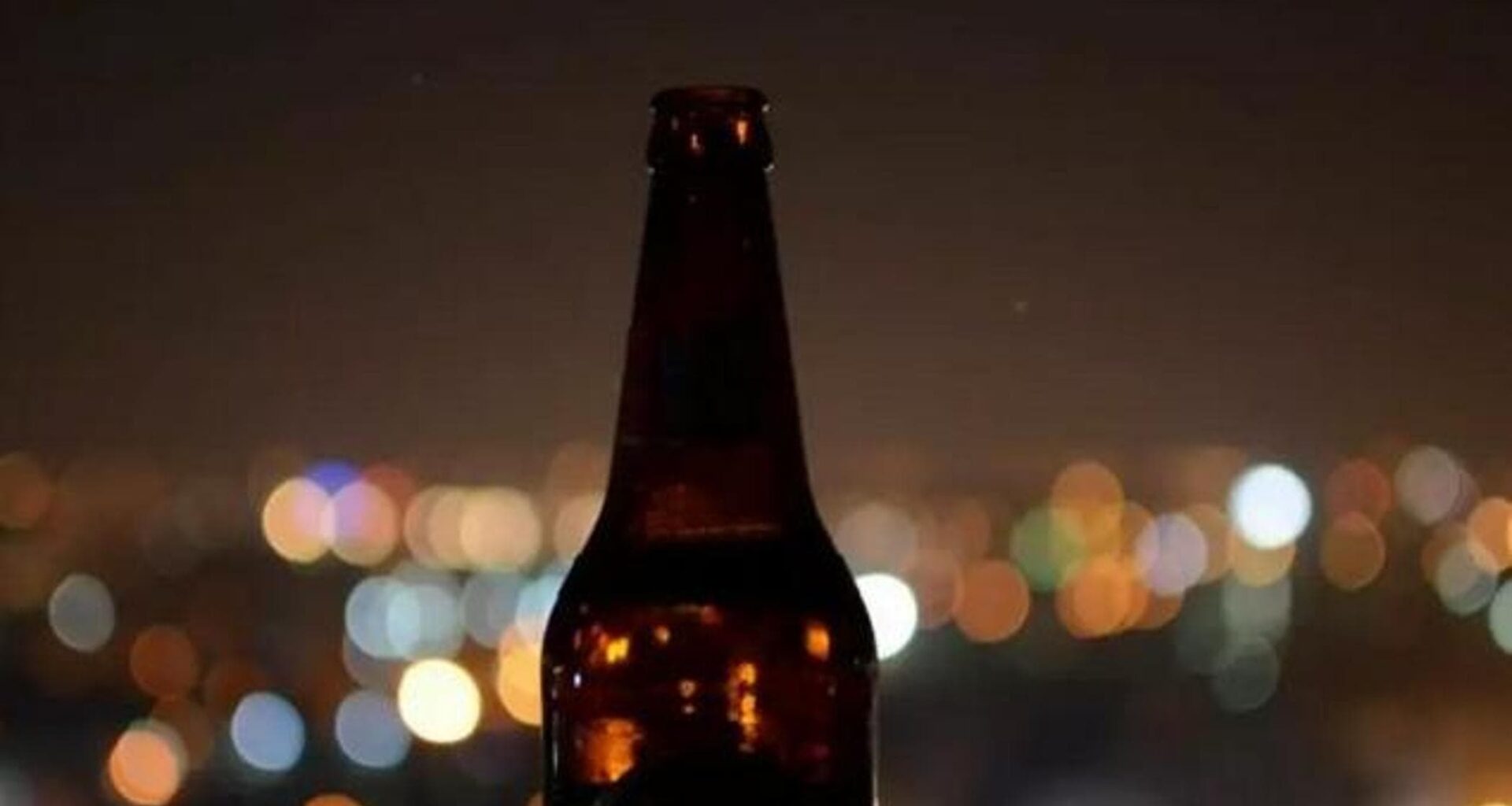 Pescara, serata di sballo in spiaggia: dieci minori in coma etilico
