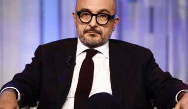 "Basta propaganda". Avs vuole censurare Sangiuliano: interrogazione in Vigilanza Rai