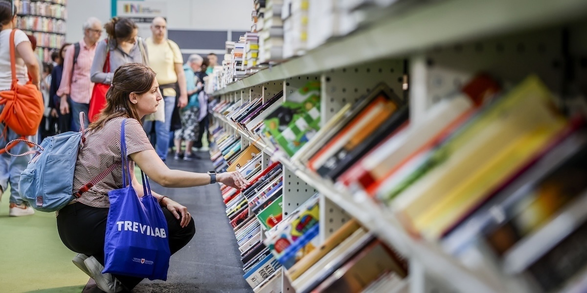 Una lista di libri consigliati che non esistono
