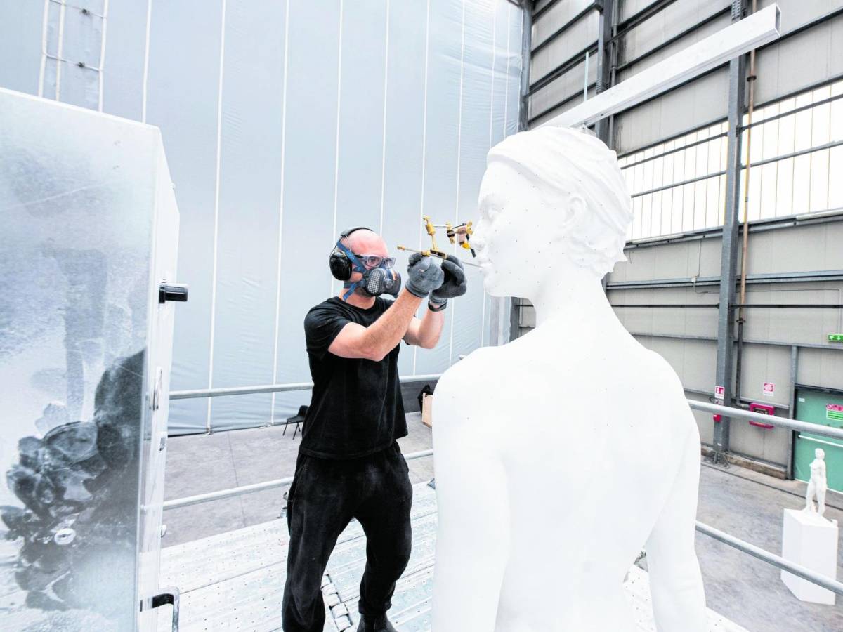 Meta censura i profili dello scultore "Jago". Il nudo dell'arte manda in tilt l'algoritmo
