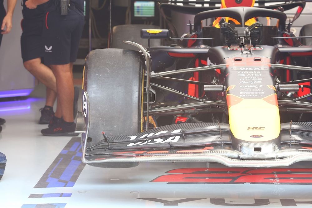 Tsunoda non dispone della nuova ala anteriore riservata solo a Verstappen