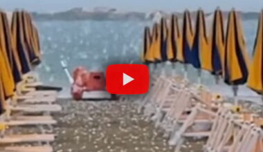 Grandinata spaventosa si abbatte sulla spiaggia di Bellaria e Igea Marina; il Video