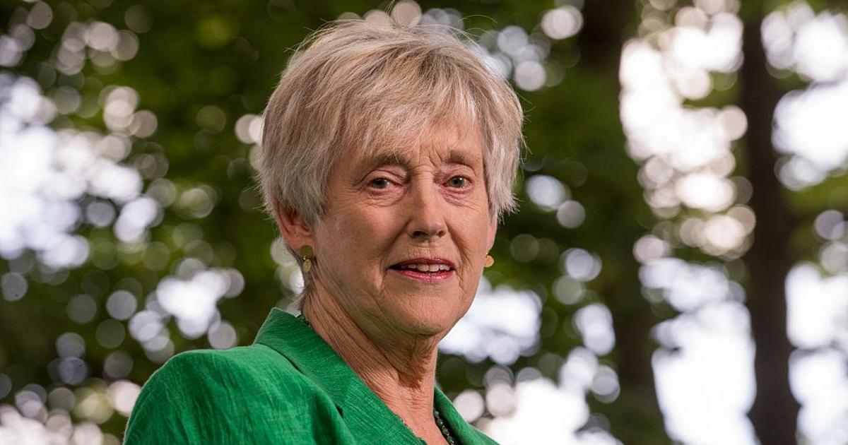 Morta Stella Rimington, ispirò "M" di James Bond: fu la prima donna a dirigere gli 007 britannici