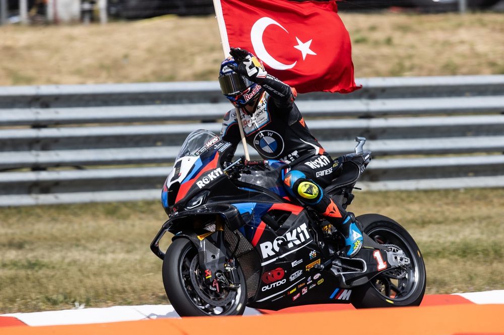 Toprak Razgatlioglu, BMW Motorrad WorldSBK