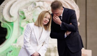 Ora anche Meloni e Lollobrigida bisticciano su questioni sanitarie