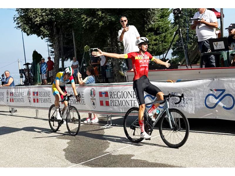 PIASCO-LEMMA. TURCONI PIU' VELOCE DI SOLAVAGGIONE. BERNARDI (3°) CHIUDE IL PODIO)GALLERY
