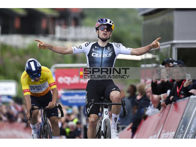 PIDCOCK VINCE IL TESTA A TESTA CON STRONG A MÅLSELV, 3º SCARONI