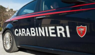 Ferisce la moglie con una roncola, la donna è in gravi condizioni