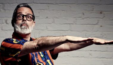 Frankie hi-nrg mc: “L’esordio in tv ad ‘Avanzi’, io inginocchiato a Battiato e Sanremo svela la realtà”
