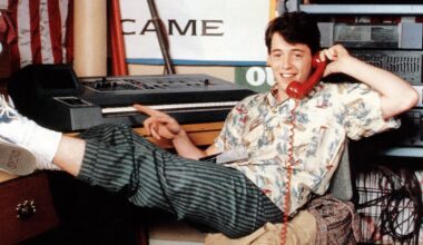 Perché nei film americani non salutano alla fine delle telefonate?