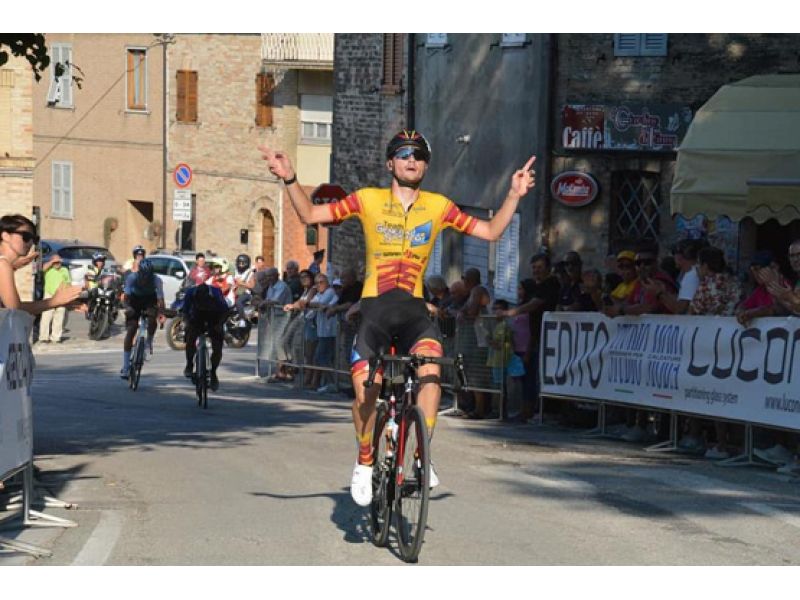 PETRITOLI. VOLO SOLITARIO DI PALTRINIERI AL CLASSICO TROFEO BALACCO-PAPONI