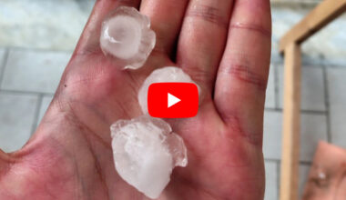 Grandine a Napoli, forte Temporale si abbatte all'improvviso sulla città, il Video