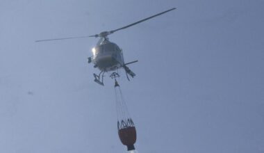 Incendio nel Grossetano: evacuato un hotel, treni riattivati