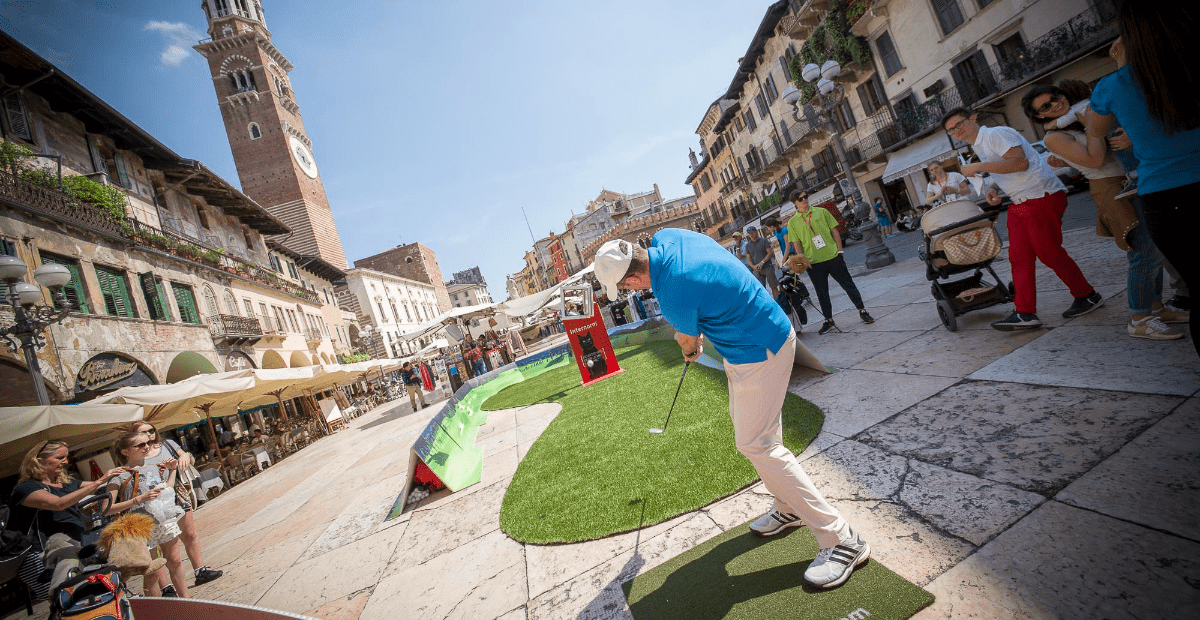 Dopo 10 anni dall’ultima palla in buca, il golf torna tra le mura scaligere | TgVerona